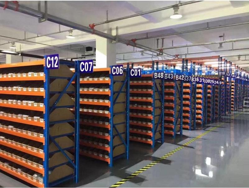 storage medium duty racking